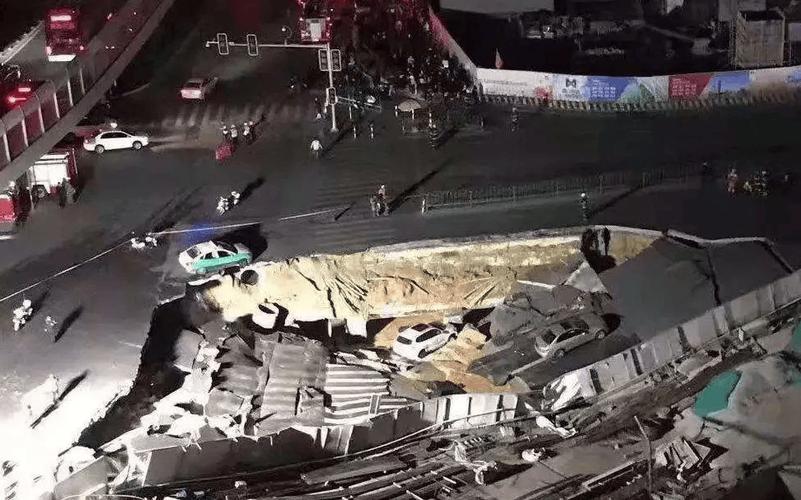 2025年澳门天天开奖和施工现场坍塌致3死与施工现场坍塌事故
